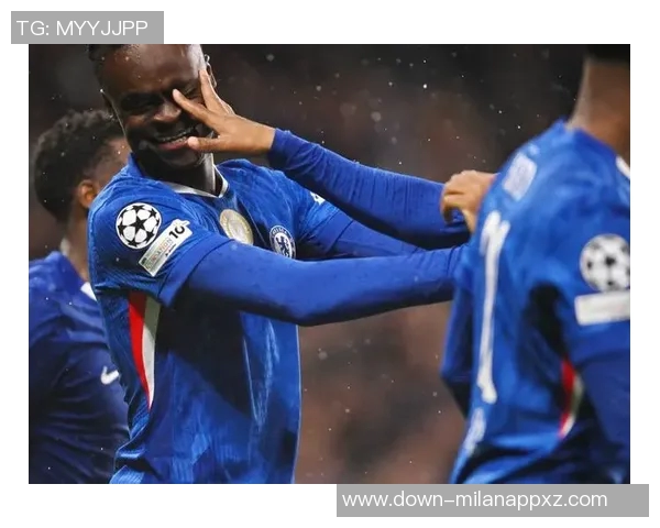 乔治替补登场即破门阿贾克斯10人苦战仍落后切尔西1比5