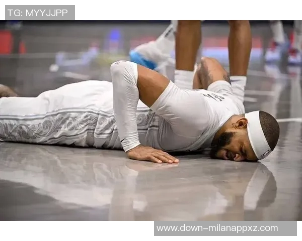 加福德谈右脚踝扭伤事故称踩到浓眉脚上意外难以避免